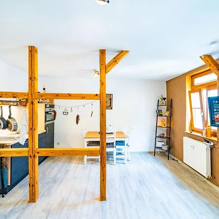 Janks I 11a-n3 I In Holz Und Lehm Appartamento *